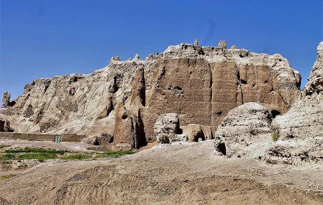 آثار تاریخی ولایت قندهار؛ سرزمین هزارساله افسانهها 5 بقایای قصر نارنج قندهار