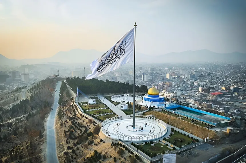 منار بیرق در پارک وزیراکبر خان کابل